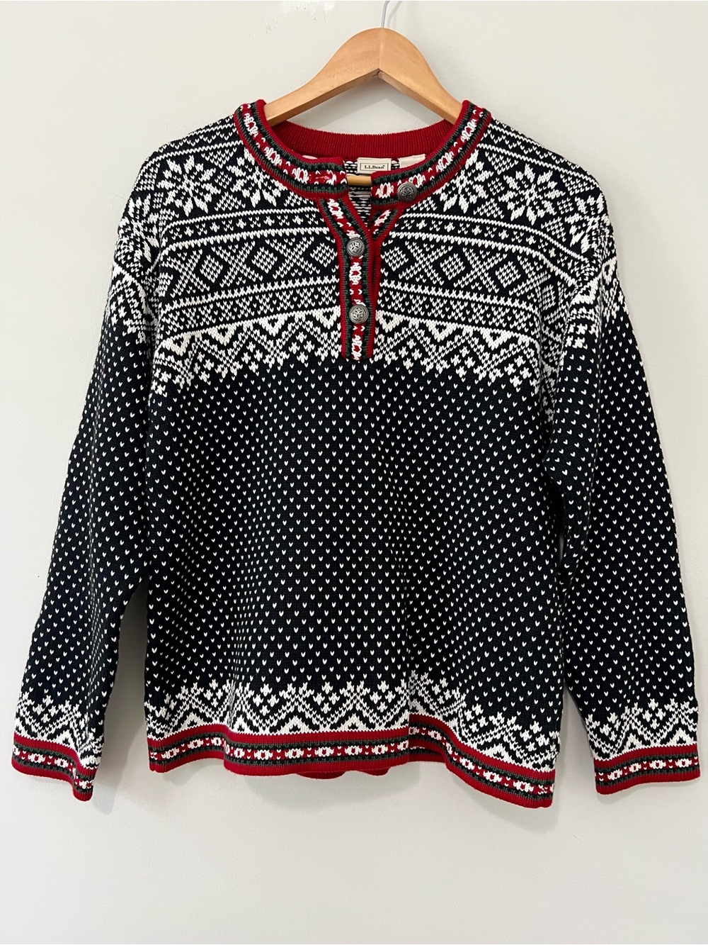 L.L. Bean Vintage Cotton Fair Isle Snowflake Henley Sweater - Women's Large